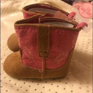 Infant boots size 9-12 months